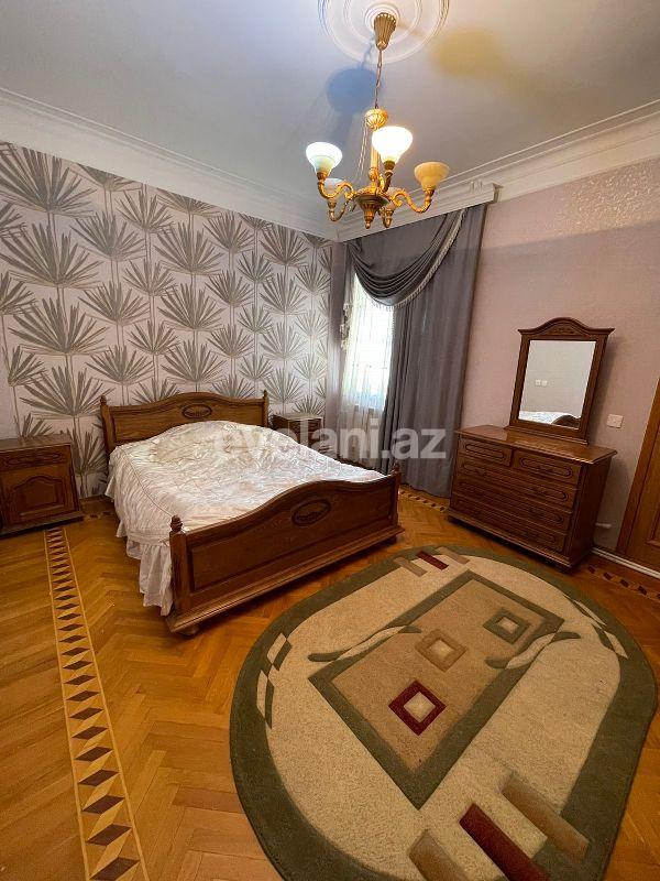 Kirayə verilir, yeni tikili, 3 otaqlı, 150 m², Bakı, Yasamal r.