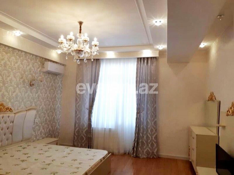Satılır, yeni tikili, 3 otaqlı, 141 m², Bakı, Səbail r.