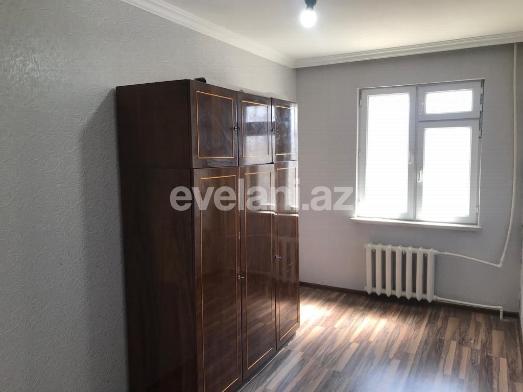Satılır, köhnə tikili, 2 otaqlı, 48 m², Bakı, Binəqədi r, 7-ci mikrorayon q, Azadlıq prospekti m.