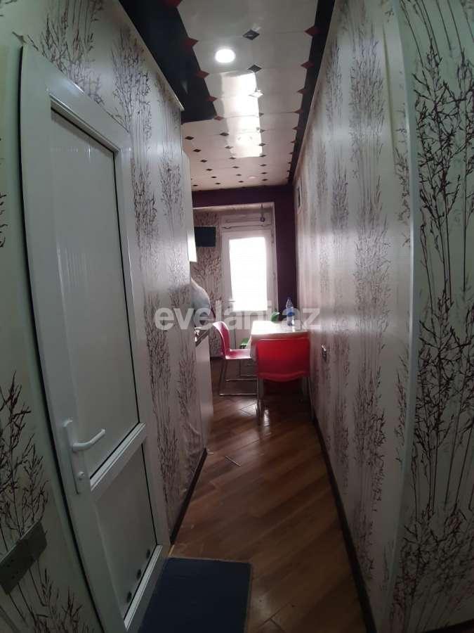 Satılır, köhnə tikili, 4 otaqlı, 90 m², Bakı, Nizami r, Xalqlar Dostluğu m.