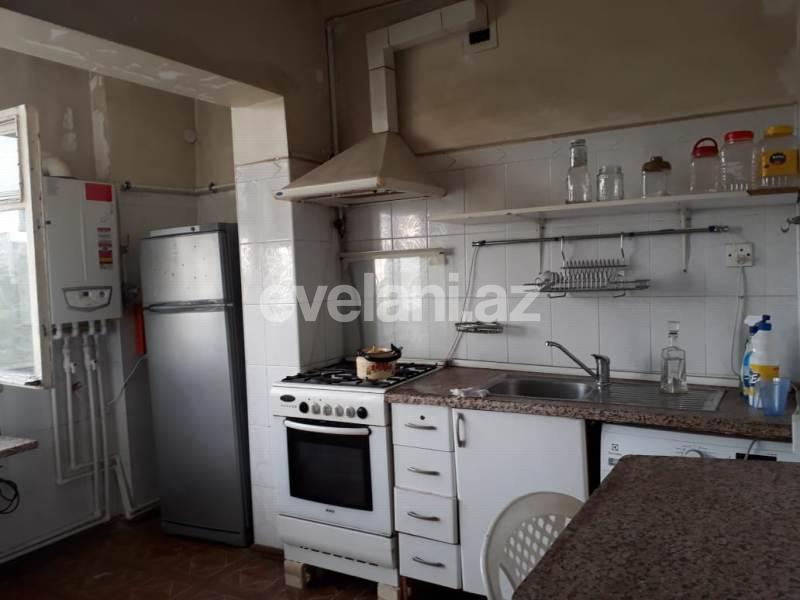 Satılır, köhnə tikili, 5 otaqlı, 125 m², Bakı, Binəqədi r, Azadlıq prospekti m.