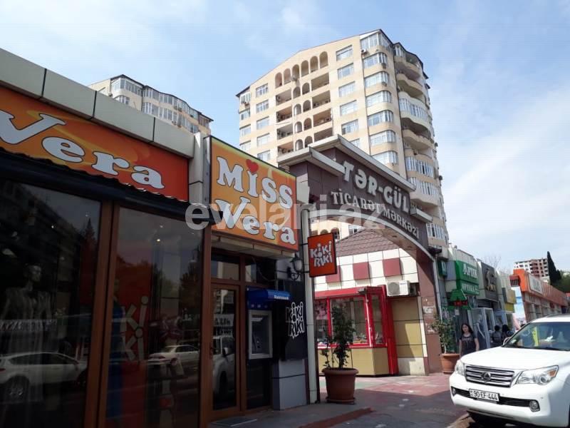 Satılır, köhnə tikili, 5 otaqlı, 125 m², Bakı, Binəqədi r, Azadlıq prospekti m.