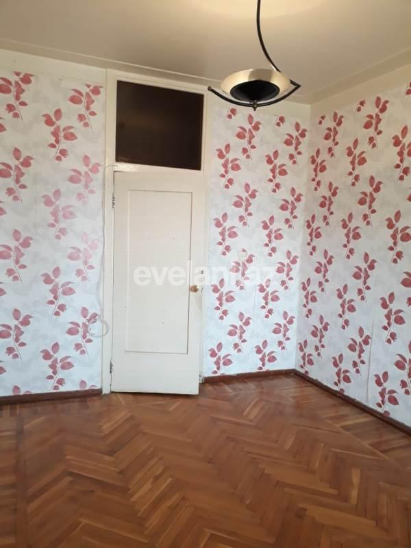 Satılır, köhnə tikili, 5 otaqlı, 125 m², Bakı, Binəqədi r, Azadlıq prospekti m.