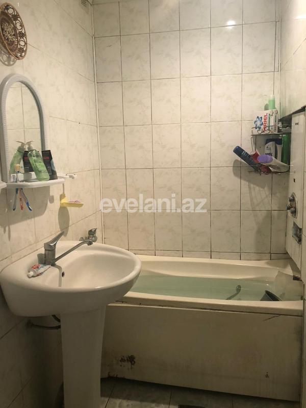 Satılır, köhnə tikili, 4 otaqlı, 100 m², Bakı, Yasamal r.