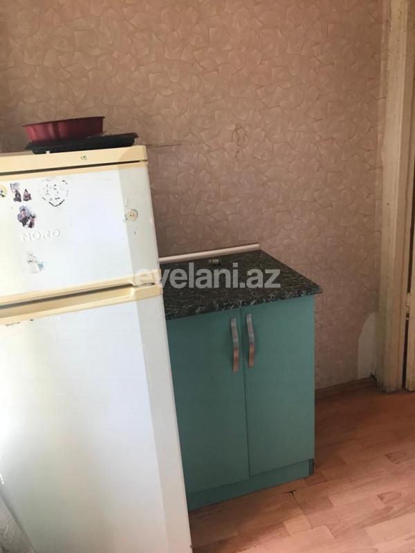 Satılır, köhnə tikili, 1 otaqlı, 35 m², Bakı, Yasamal r, Elmlər Akademiyası m.