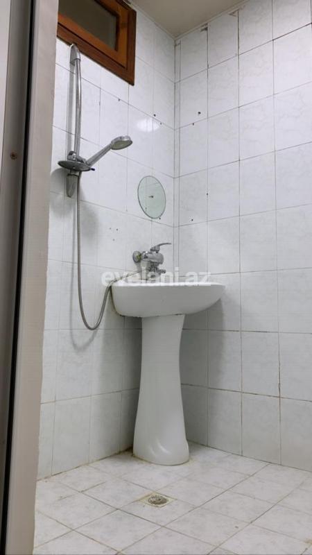 Satılır, köhnə tikili, 3 otaqlı, 85 m², Bakı, Xətai r.