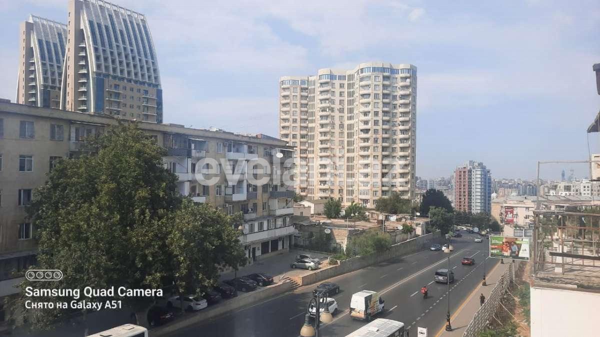 Satılır, köhnə tikili, 3 otaqlı, 75 m², Bakı, Səbail r.