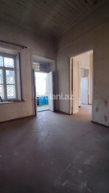 Satılır, köhnə tikili, 2 otaqlı, 50 m², Bakı, Səbail r.