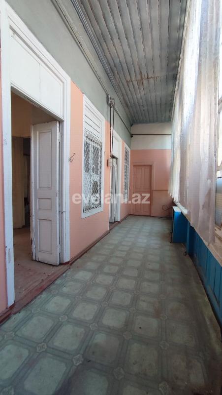 Satılır, köhnə tikili, 2 otaqlı, 50 m², Bakı, Səbail r.