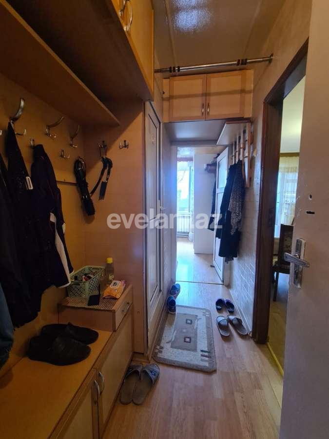 Satılır, köhnə tikili, 2 otaqlı, 39 m², Bakı, Nizami r, Xalqlar Dostluğu m.