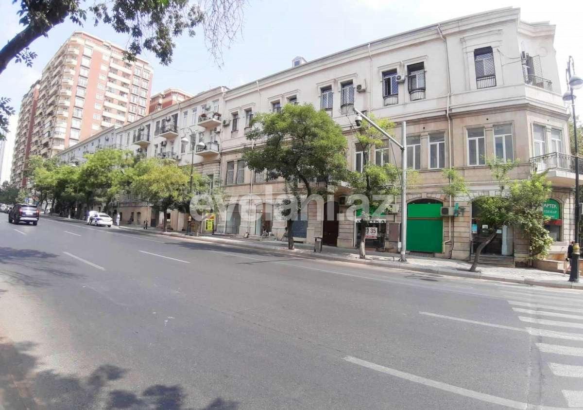 Продаётся, вторичка, 3-комнаты, 75 m², Баку, Насиминский r, 28 мая m.