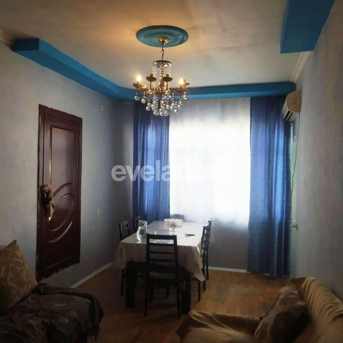 Kirayə verilir, köhnə tikili, 3 otaqlı, 53 m², Bakı, Nəsimi r.