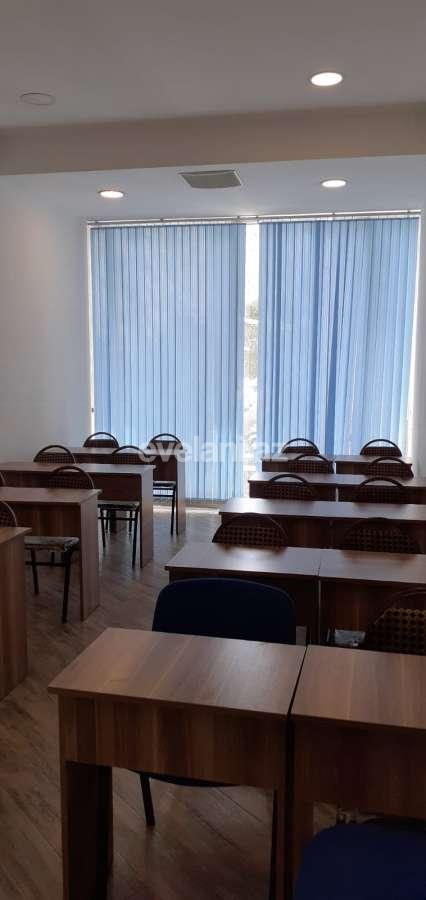 Rent, office, 1 room, 60 m², Baku, Yasamal r, Elmlar Akademiyası m.