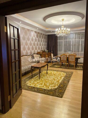 Sale, new building, 3 room, 126 m², Baku, Yasamal r, Elmlar Akademiyası m.