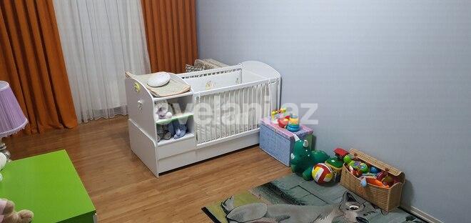 Satılır, yeni tikili, 4 otaqlı, 176 m², Bakı, Yasamal r, Elmlər Akademiyası m.