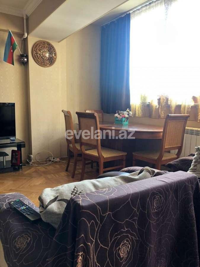 Satılır, köhnə tikili, 4 otaqlı, 110 m², Bakı, Səbail r, Sahil m.