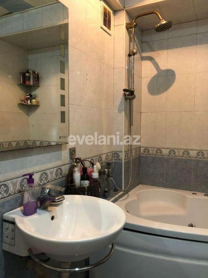 Satılır, köhnə tikili, 4 otaqlı, 110 m², Bakı, Səbail r, Sahil m.