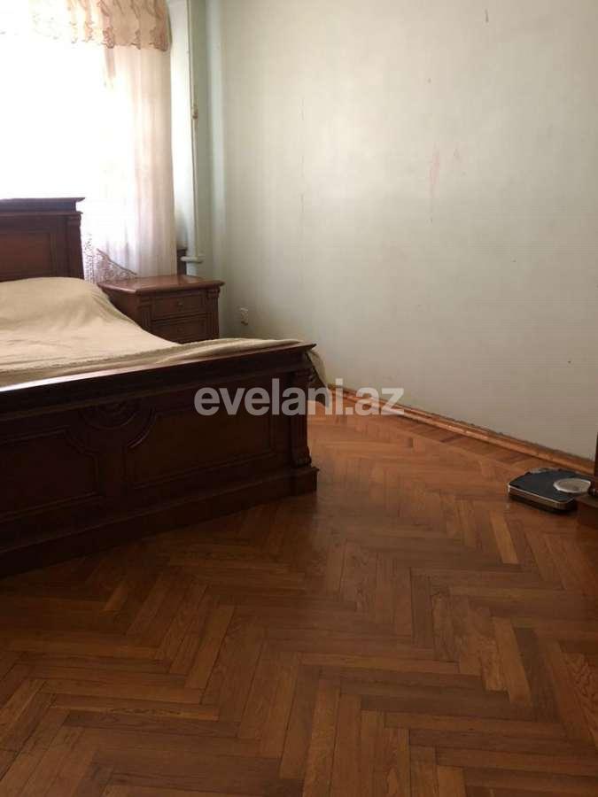 Satılır, köhnə tikili, 4 otaqlı, 110 m², Bakı, Səbail r, Sahil m.