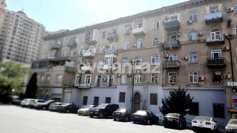 Satılır, köhnə tikili, 1 otaqlı, 40 m², Bakı, Yasamal r.