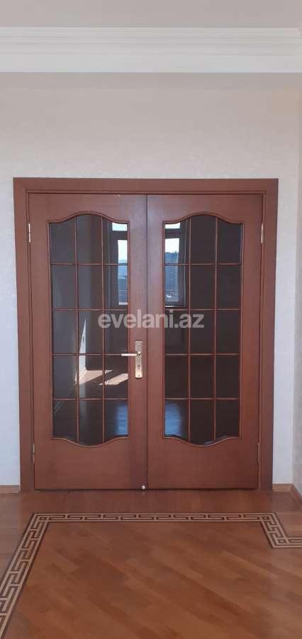 Satılır, yeni tikili, 4 otaqlı, 150 m², Bakı, Binəqədi r, 8-ci mikrorayon q, Azadlıq prospekti m.