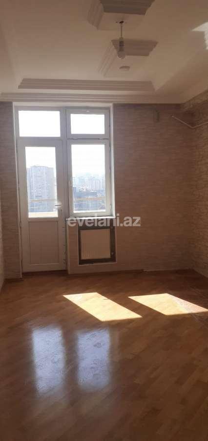 Satılır, yeni tikili, 4 otaqlı, 150 m², Bakı, Binəqədi r, 8-ci mikrorayon q, Azadlıq prospekti m.