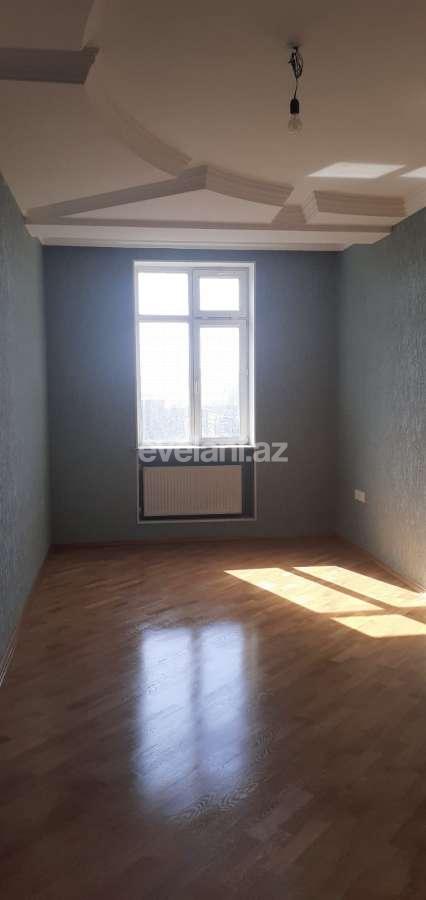 Satılır, yeni tikili, 4 otaqlı, 150 m², Bakı, Binəqədi r, 8-ci mikrorayon q, Azadlıq prospekti m.