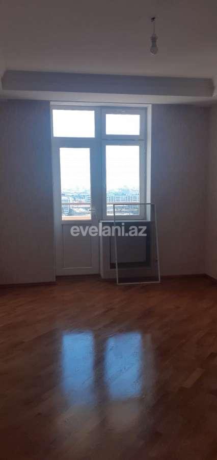 Satılır, yeni tikili, 4 otaqlı, 150 m², Bakı, Binəqədi r, 8-ci mikrorayon q, Azadlıq prospekti m.