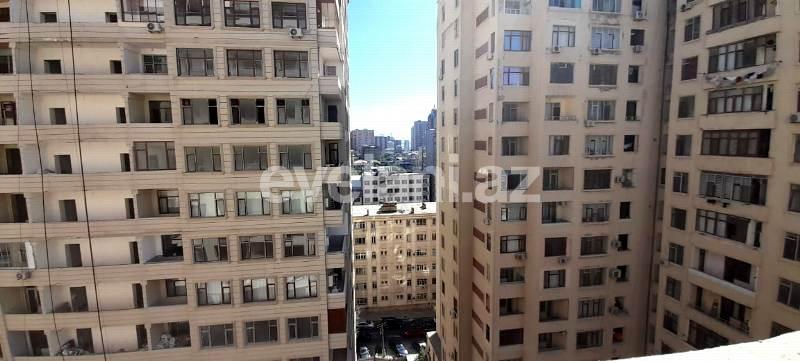 Satılır, yeni tikili, 4 otaqlı, 190 m², Bakı, Nəsimi r.