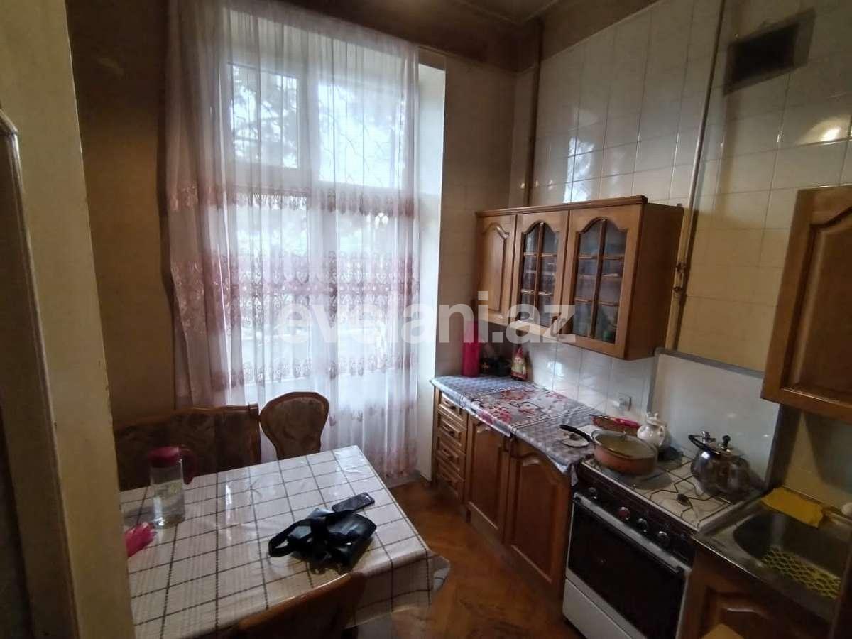 Satılır, köhnə tikili, 2 otaqlı, 55 m², Bakı, Sabunçu r, Bakıxanov q, Həzi Aslanov m.