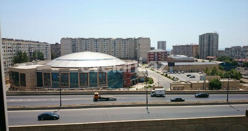 Sale, old building, 3 room, 75 m², Baku, Khatai r, Khalglar Doslugu m.