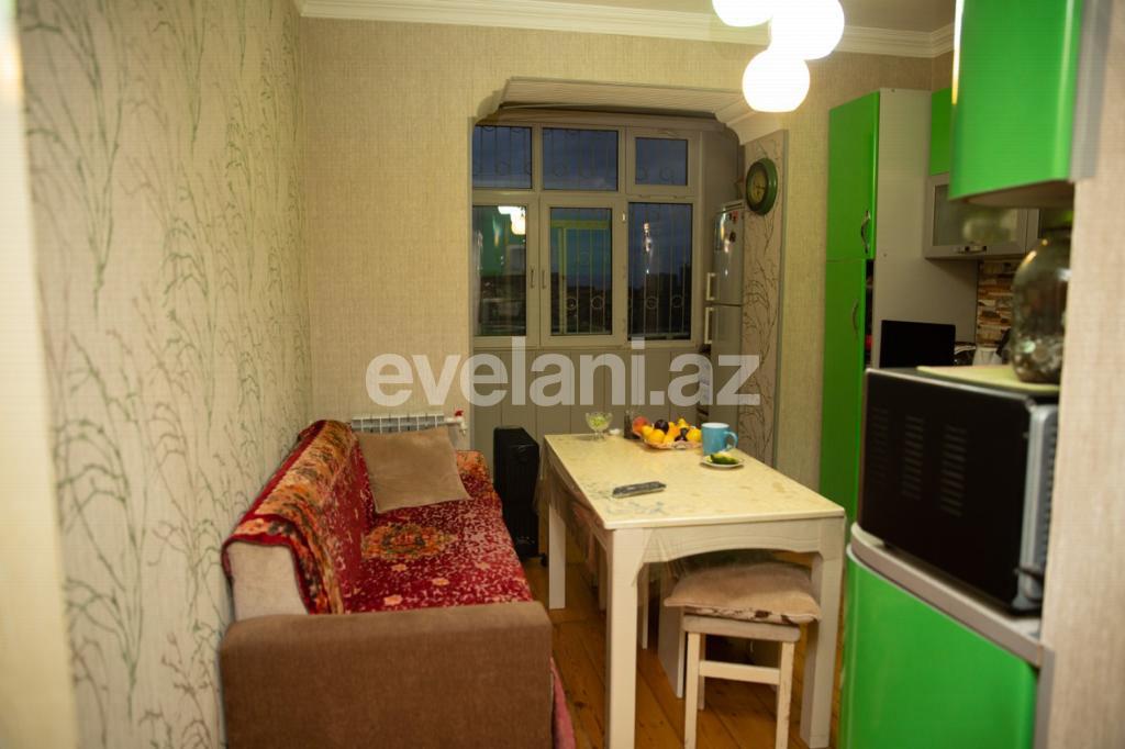 Sale, old building, 3 room, 75 m², Baku, Khatai r, Khalglar Doslugu m.