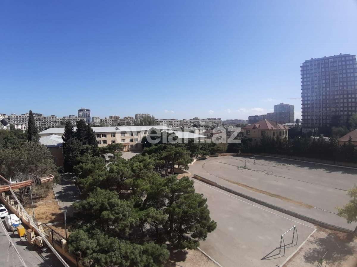 Satılır, yeni tikili, 2 otaqlı, 93 m², Bakı, Nəsimi r, 3-cü mikrorayon q, Memar Əcəmi m.