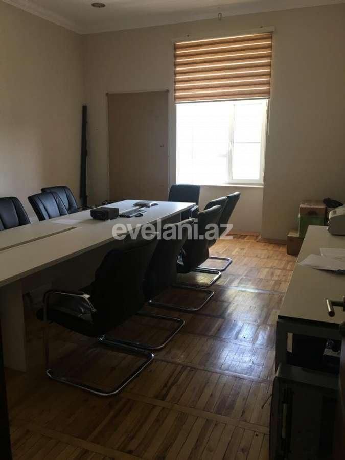 Kirayə verilir, ofis, 14 otaqlı, 400 m², Bakı, Səbail r, Sahil m.