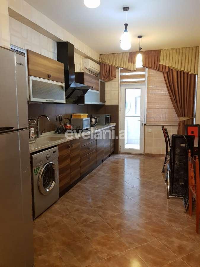 Satılır, yeni tikili, 3 otaqlı, 132 m², Bakı, Xətai r, Şah İsmayıl Xətai m.