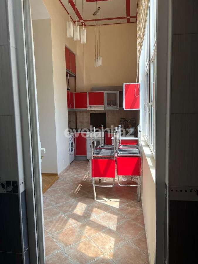 Kirayə verilir, köhnə tikili, 3 otaqlı, 85 m², Bakı, Nərimanov r, Sahil m.