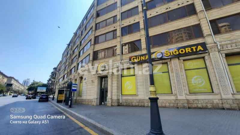 Sale, old building, 2 room, 65 m², Baku, Yasamal r.