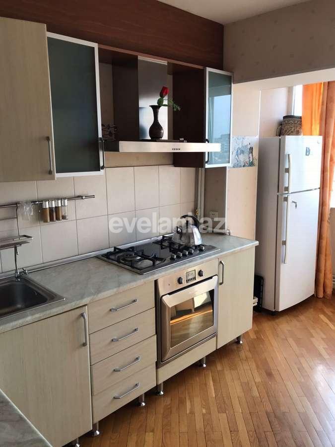 Rent, old building, 2 room, 70 m², Baku, Narimanov r, Ganjlik m.