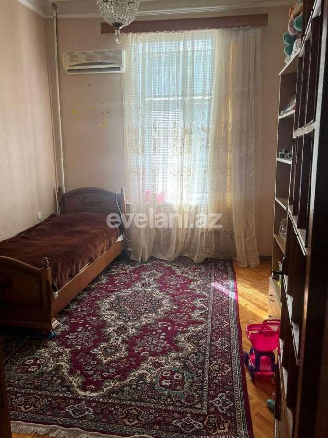 Kirayə verilir, köhnə tikili, 4 otaqlı, 110 m², Bakı, Səbail r, İçəri Şəhər m.
