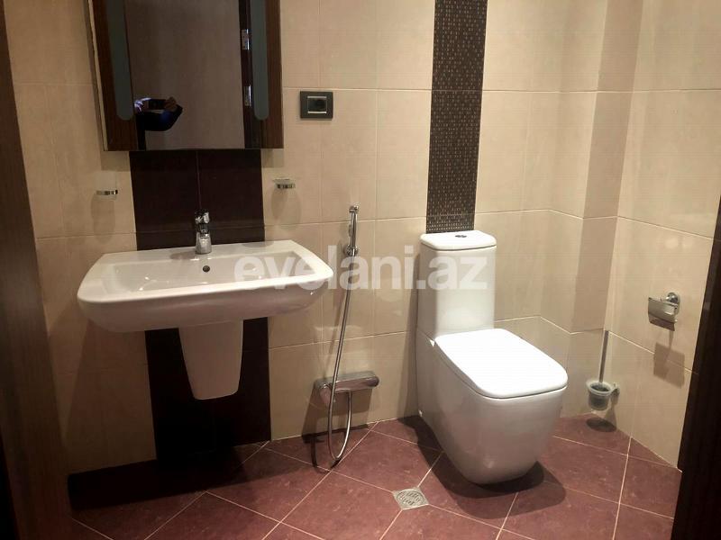 Satılır, həyət evi / bağ, 11 otaqlı, 1900 m², Bakı, Xəzər r.