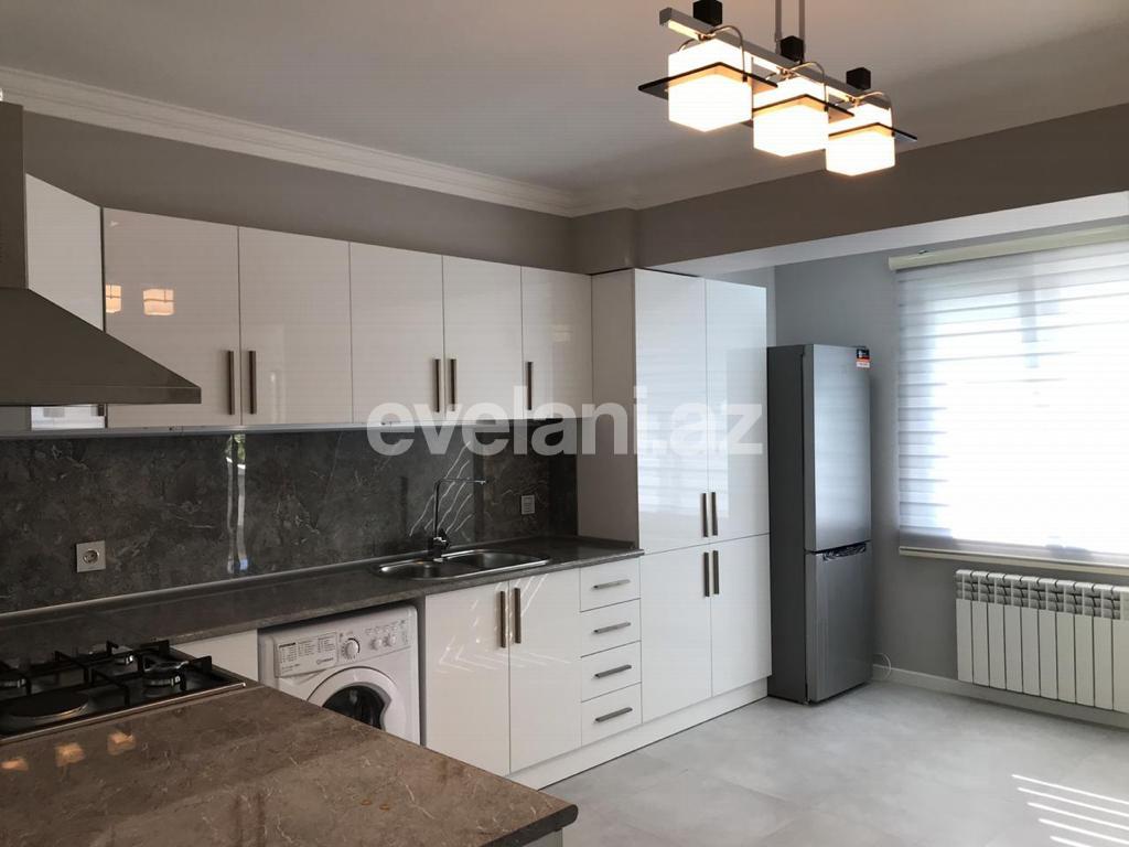 Satılır, köhnə tikili, 2 otaqlı, 70 m², Bakı, Yasamal r, Yasamal q, İnşaatçılar m.