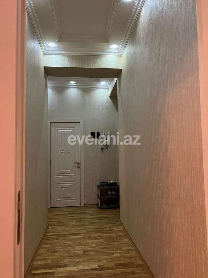 Satılır, yeni tikili, 2 otaqlı, 70 m², Bakı, Nizami r, Qara Qarayev m.