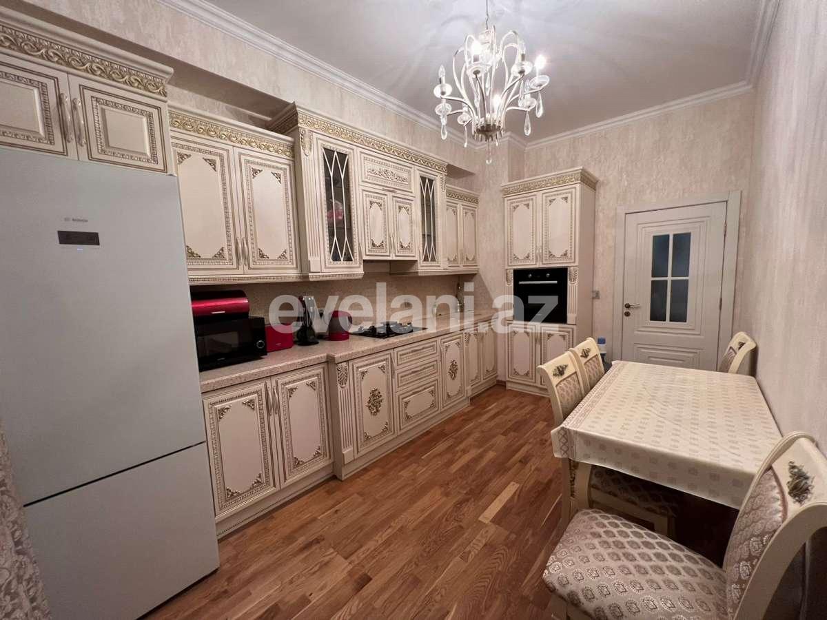 Satılır, yeni tikili, 2 otaqlı, 70 m², Bakı, Nizami r, Qara Qarayev m.