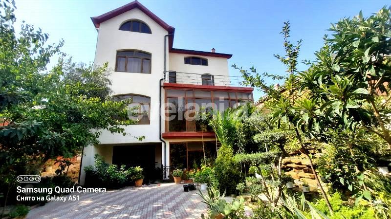Satılır, villa, 7 otaqlı, 550 m², Bakı, Binəqədi r.