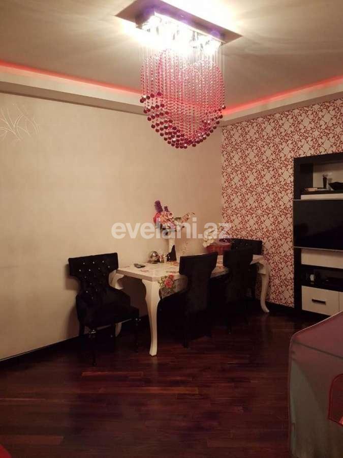 Satılır, köhnə tikili, 3 otaqlı, 75 m², Bakı, Yasamal r, Elmlər Akademiyası m.