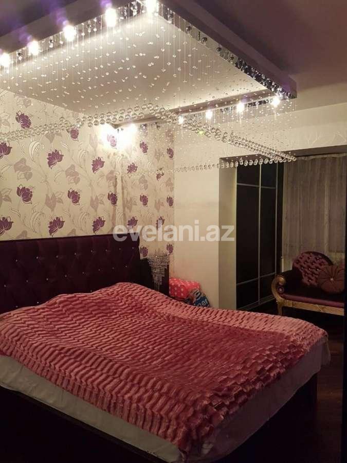 Satılır, köhnə tikili, 3 otaqlı, 75 m², Bakı, Yasamal r, Elmlər Akademiyası m.