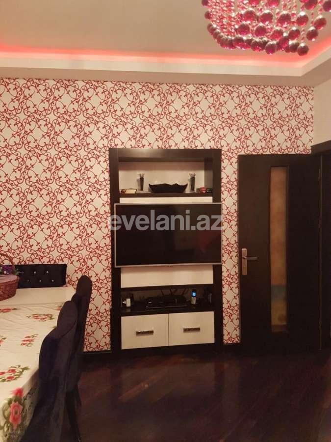 Satılır, köhnə tikili, 3 otaqlı, 75 m², Bakı, Yasamal r, Elmlər Akademiyası m.