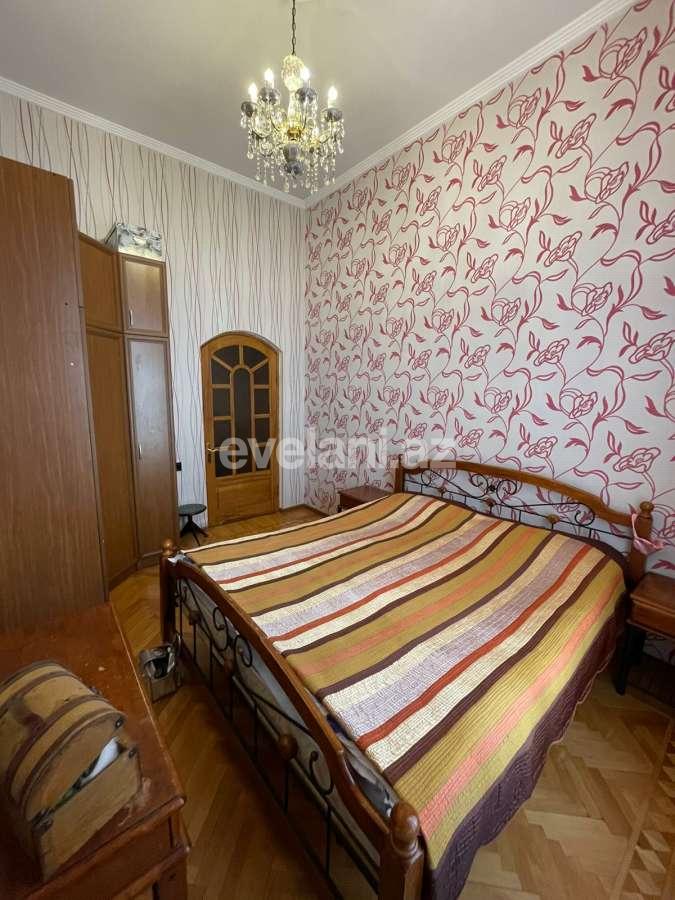 Satılır, köhnə tikili, 4 otaqlı, 150 m², Bakı, Səbail r, Sahil m.