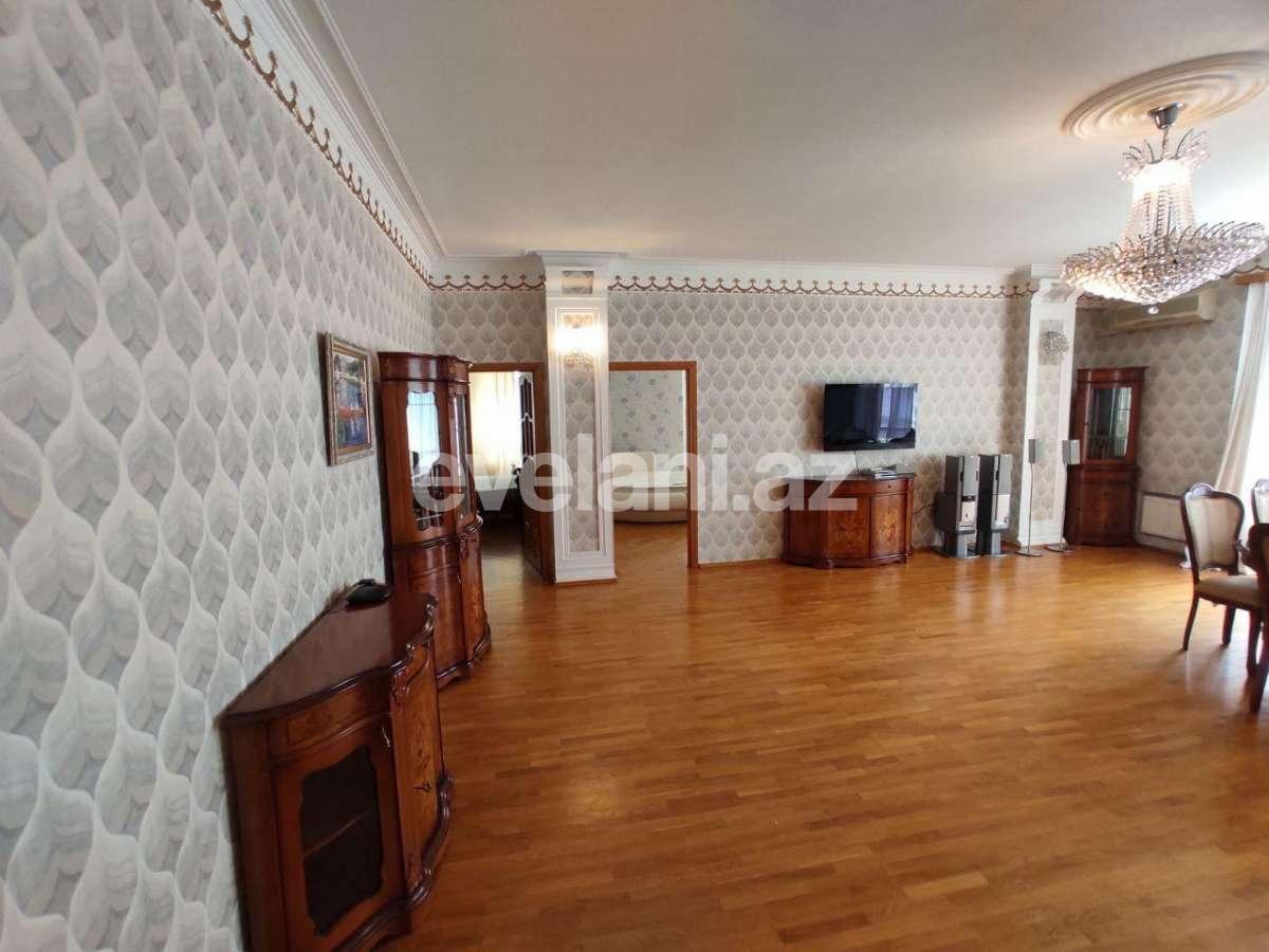 Rent, new building, 3 room, 150 m², Baku, Nasimi r.