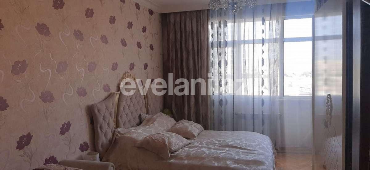 Satılır, köhnə tikili, 2 otaqlı, 40 m², Bakı, Nəsimi r, Memar Əcəmi m.