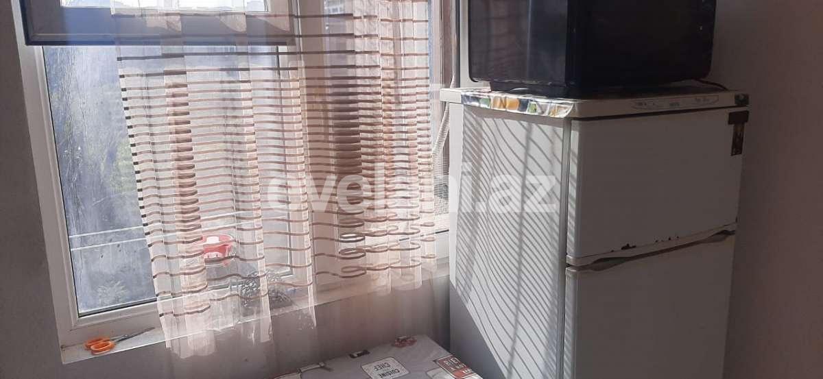 Satılır, köhnə tikili, 2 otaqlı, 40 m², Bakı, Nəsimi r, Memar Əcəmi m.